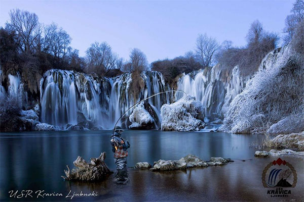 kravica_ribolov_zima