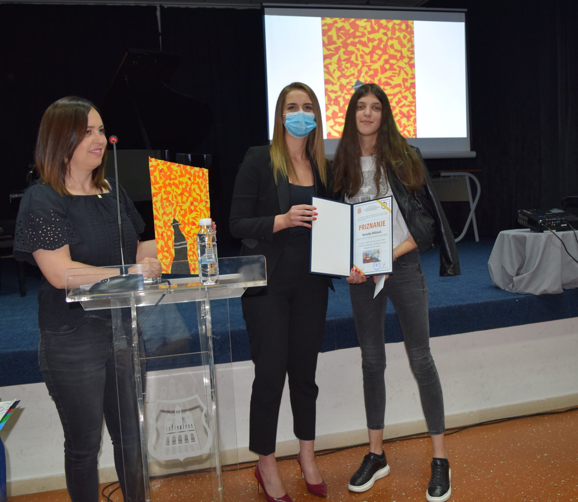 193183670_1354124834970821_2621760226884074260_n