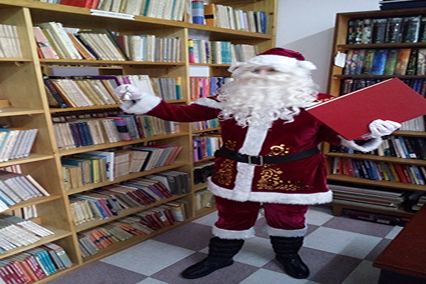 knjiznica-–-kopija