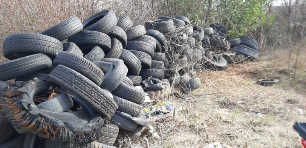 divlja-deponija-1-1024x498-1