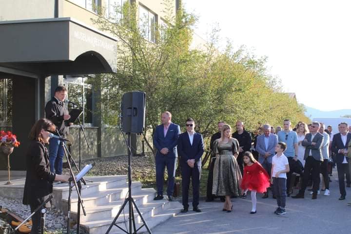 279564606_10225250110496322_9132654587610568124_n