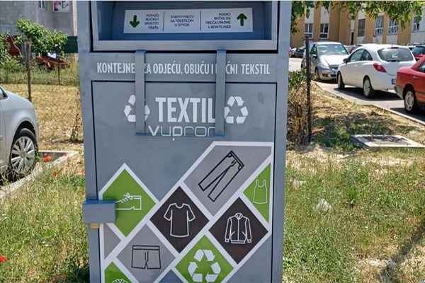 Screenshot-2022-06-02-at-09-13-14-U-Ljubuskom-postavljena-dva-reciklazna-kontejnera-za-tekstil