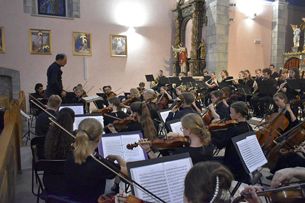 humac-koncert-1536x1025-1