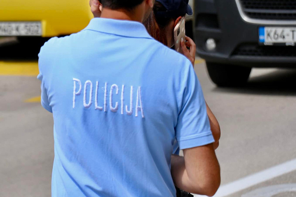 Policija u FBiH neće moći uručivati prekršajne naloge kao do sada Policija u FBiH neće moći uručivati prekršajne naloge kao do sada