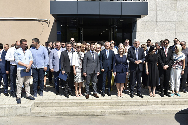 ugovori-potpisi-1536x1025-1