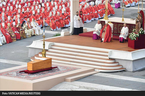 Screenshot-2023-01-05-at-22-29-35-Skoko-iz-Rima-za-Vecernji-Tijekom-sprovoda-pape-Benedikta-po-gradu-su-bile-iznimne-mjere-sigurnosti