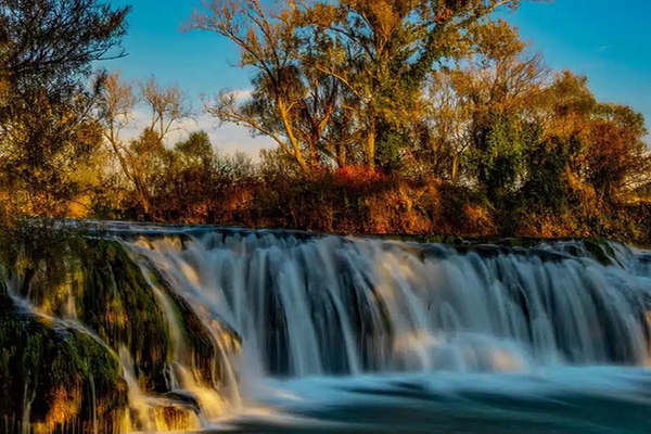 vodopad-kocusa-908x1024-1