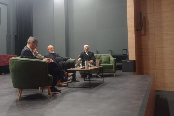 koroman-predstavljanje