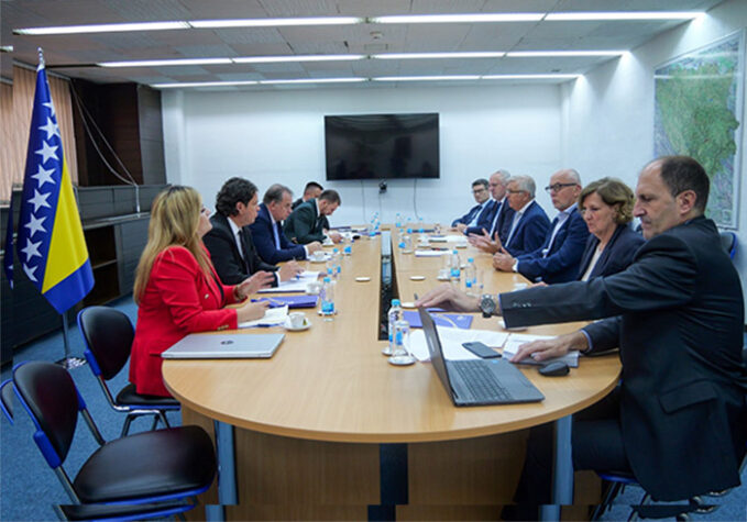 vlada-f-i-poslodavci