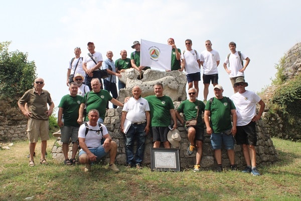 Pohod11-Slikanje-uz-mletackog-lava