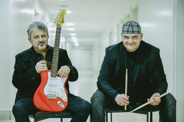 DALMATINO uoči Ljubuškog: Razočarani smo najezdom loše glazbe s istoka – Gdje srlja ta mladost? DALMATINO uoči Ljubuškog: Razočarani smo najezdom loše glazbe s istoka – Gdje srlja ta mladost?