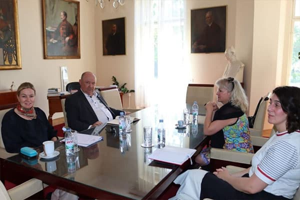 emilija i ministrica