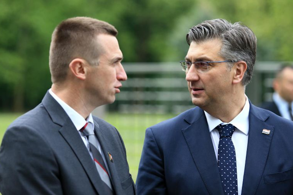 DP ide s deklaracijom za Hrvate u BiH: „Ne gledamo stranačke interese, nego dobrobit naroda“ DP ide s deklaracijom za Hrvate u BiH: „Ne gledamo stranačke interese, nego dobrobit naroda“