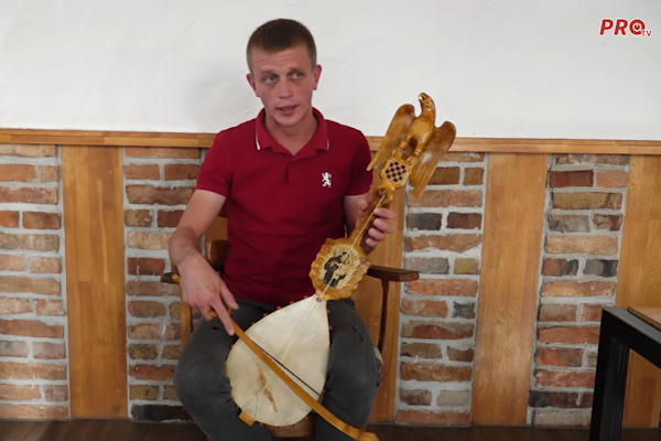 guslar